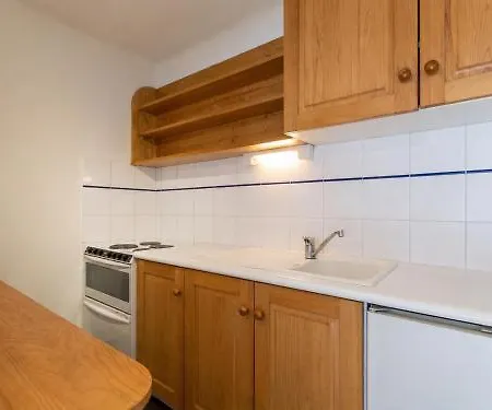2** Pour 6, Sud, Proche Pistes Et Commerces - Fr-1-304-82 Appartement