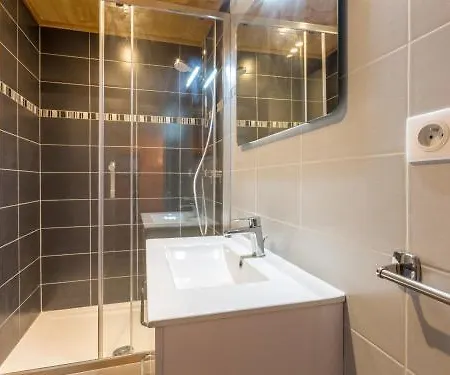 2** Pour 6, Sud, Proche Pistes Et Commerces - Fr-1-304-82 Appartement La Clusaz
