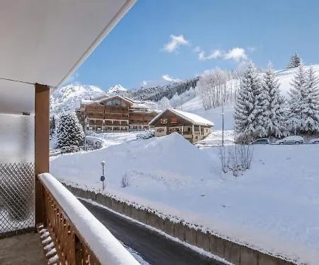 2** Pour 6, Sud, Proche Pistes Et Commerces - Fr-1-304-82 Appartement La Clusaz